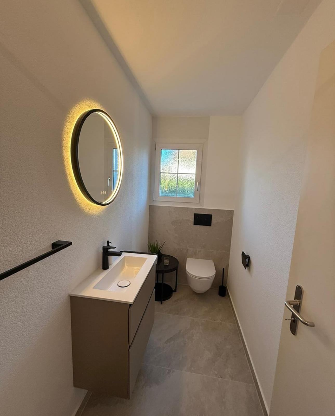 Badumbau Projekt: renoviertes Badezimmer